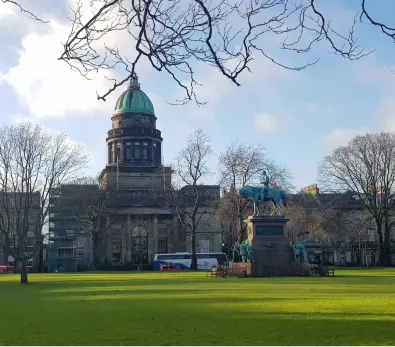 Charlotte Square, una de las plazas mas bonitas de Edimburgo en la Ciudad Nueva